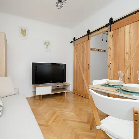 Spacious Apartment For 6 People Near The Old Town By Noclegi Renters Warszawa Eksteriør bilde